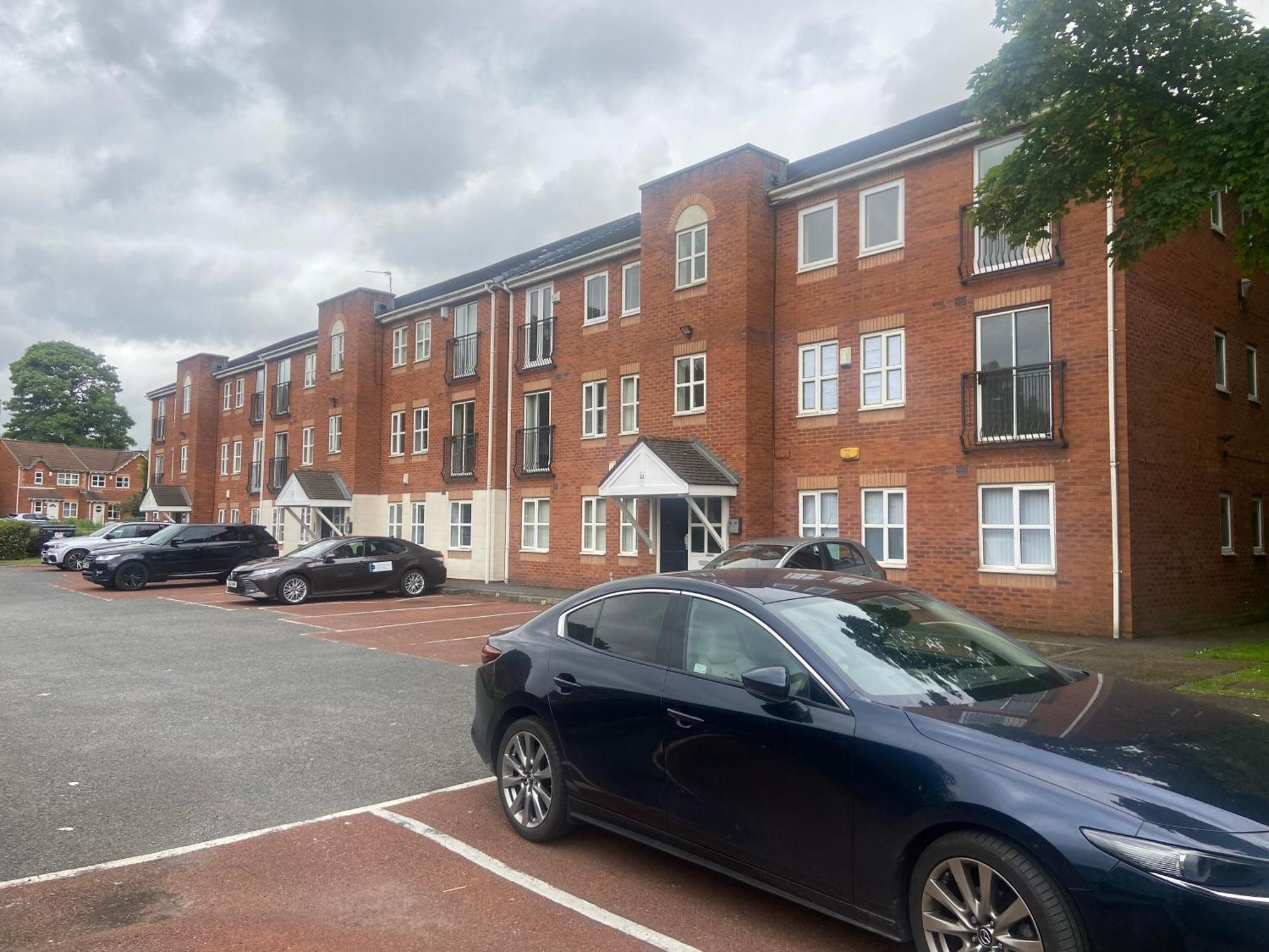 Lovely 2 Dbl Bed Apartment Near Heaton Park And North Manchester Hospital With Parking Екстер'єр фото