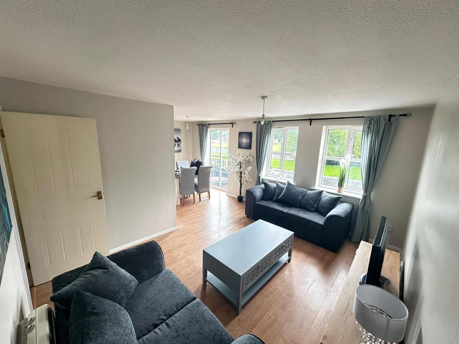 Lovely 2 Dbl Bed Apartment Near Heaton Park And North Manchester Hospital With Parking Екстер'єр фото