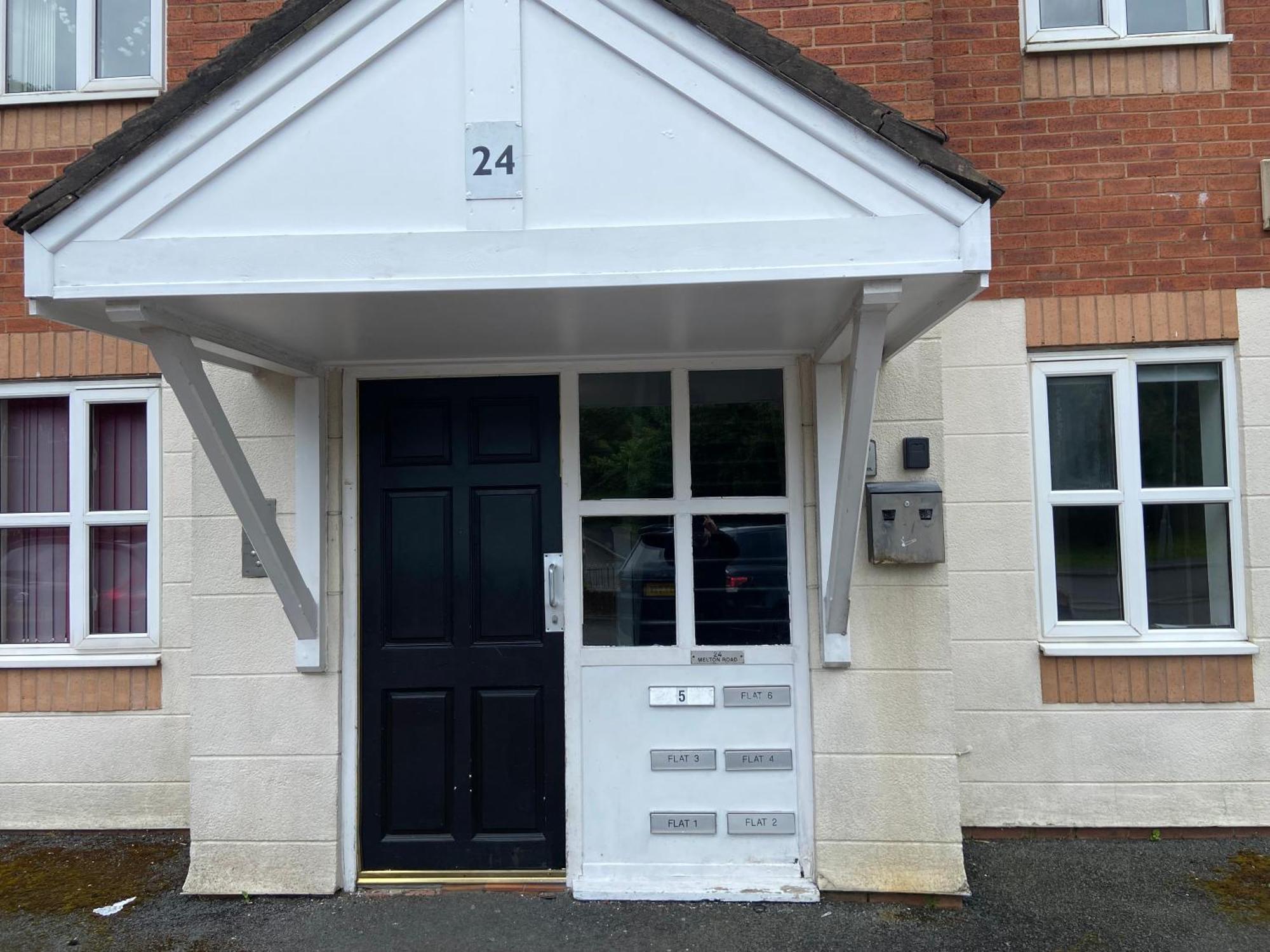 Lovely 2 Dbl Bed Apartment Near Heaton Park And North Manchester Hospital With Parking Екстер'єр фото